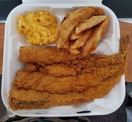 7-11-2017 Trout, Western Fries & Mac n Cheese Trout was huge, fresh and tasty. Western Fries... yummy! Mac n Cheese was safe... bland.