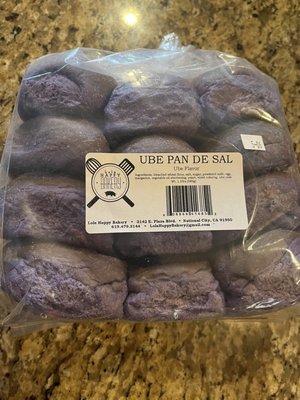 Ube pan de sal