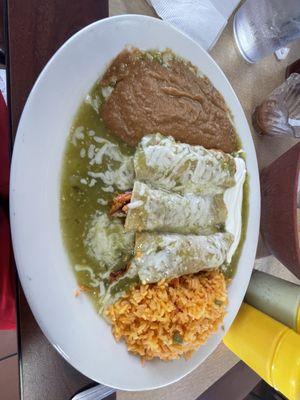 Enchiladas Verdes de pollo