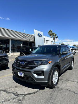 2024 Ford Explorer XLT