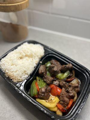 Shaking Beef with Steamed Rice