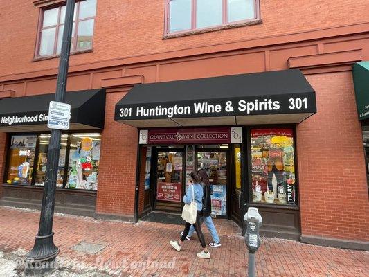 Huntington Wine & Spirits