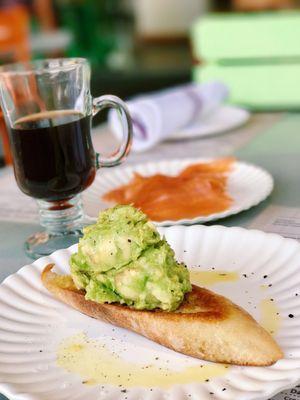 California Avocado Toast