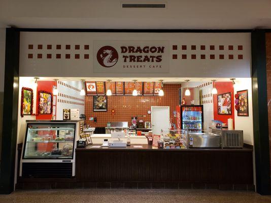 Dragon Treats Dessert Cafe in Regency Mall, Richmond VA