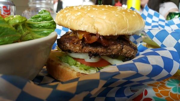 A close up of the Bacon cheeseburger.