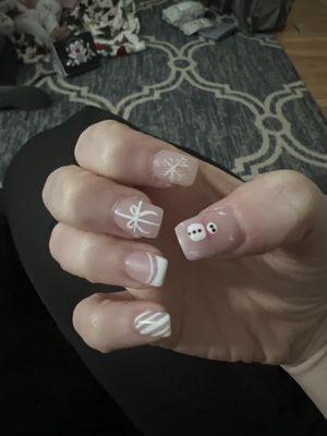 Cute Christmas nails!