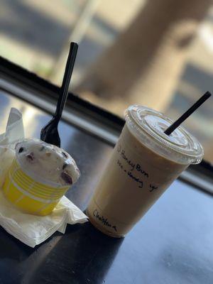 Gelato and honey latte iced