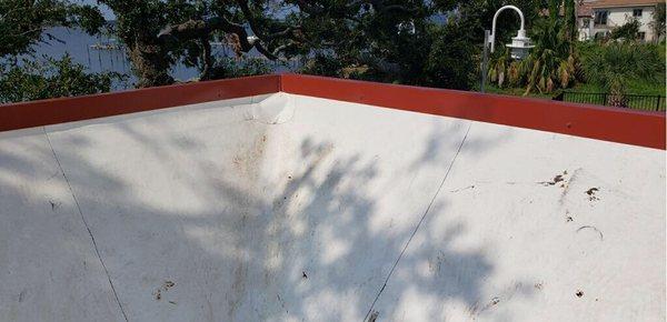 Parapet wall