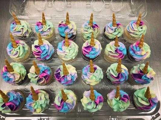 Unicorn cupcakes