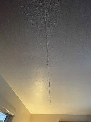 Crack in ceiling