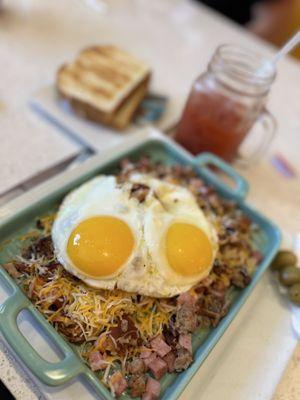 Skillet-All meat w sunny side up eggs