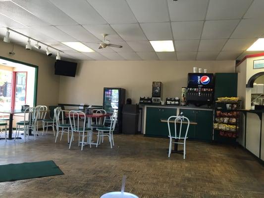 Dining Area & Entrance