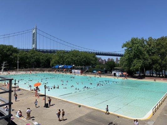 Astoria swimming pool