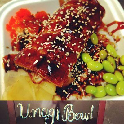 So yummy! Baked eel bowl, especially to those who don't like raw fish we have something  for you too!