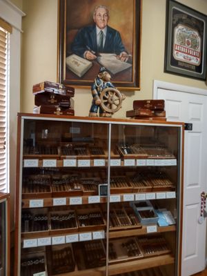 Tampa Sweethearts Cigar Co