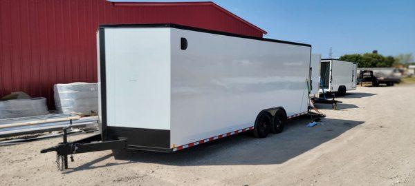 8.5x20 enclosed