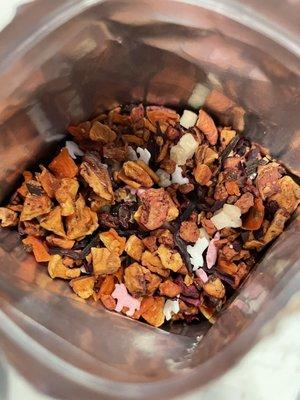 Unicorn's Bargain Loose Leaf Tea 1 oz. HAS UNICORN PIECES IN IT!