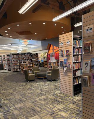 Twin Oaks Branch Library