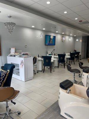 Manicure area