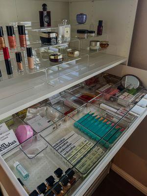 Make up organization