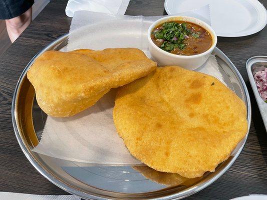 Cholle Bhature