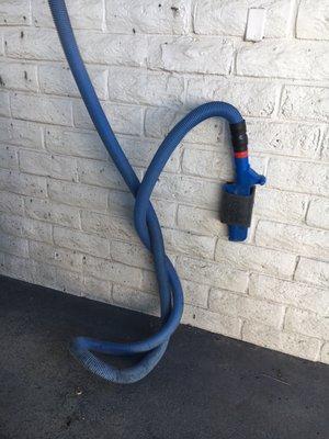 Drying hose (be careful when removing)