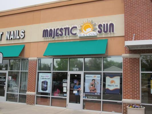 Majestic Sun Flourtown Front of Salon