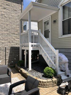 Wood porch scraping and painting