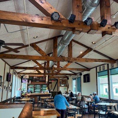 Inside Rockford Brewing