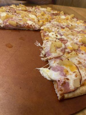 Hawaiian pizza