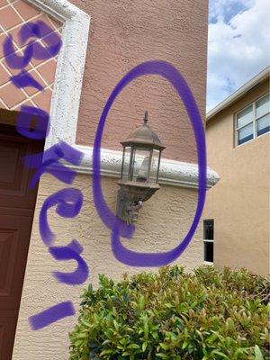 1 of 2 lamps Seamless Gutters broke.(they sent 1 man to do (2-3 person's promised) job & he broke many things.