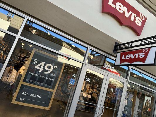 Levi's Outlet