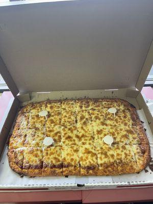 The big event cheese pizza