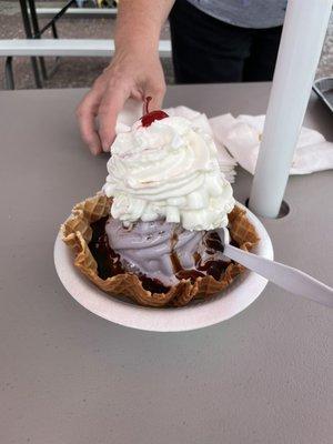 Hot fudge Sundae