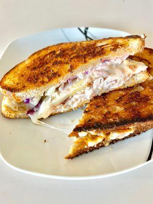 Turkey Reuben Sandwich (5/5 stars)