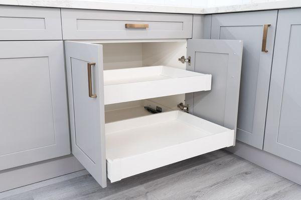 Base Cabinet