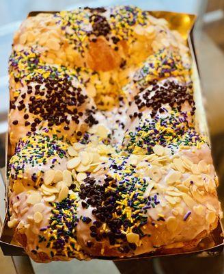 Cannoli KingCake  Happy's Favorite