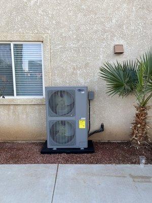 Exterior AC Unit... installed nice and clean, and with care. Like it should be done!