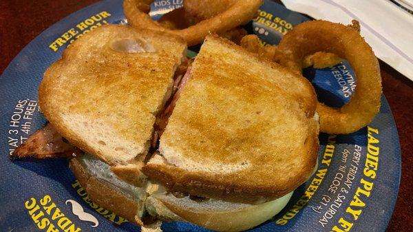 Italian Melt w/ Onion Rings