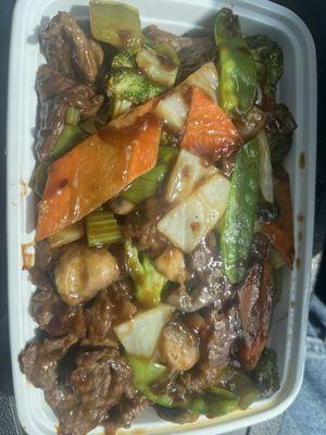 Mongolian Beef - good, not great, low heat, too many extraneous veggies