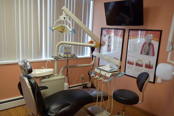 Comfortable clean operatories make your treatment  safe and efficient