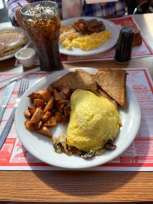 Philly Cheesesteak Omelette