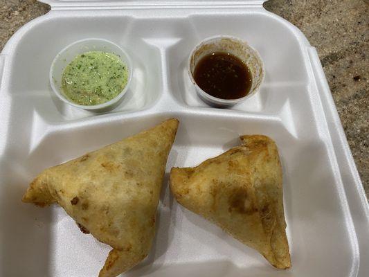 Samosas with mint and tamarind sauce