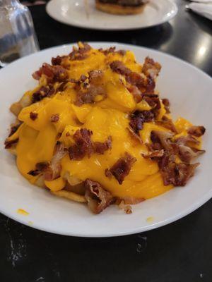 Bacon cheese fries