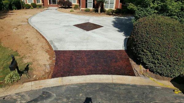 Decorative concrete driveway installation in Stockbridge, Ga