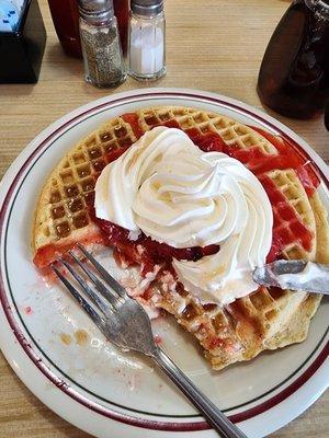 Strawberry waffle. Not a fan of the strawberries(canned) but still a good waffle.