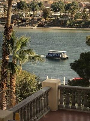 Water taxi