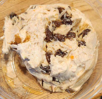 carrot cake cream cheese loaded with sweet raisins