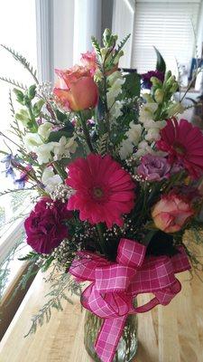 Beautiful birthday flowers that I received. What a beautiful and fresh arrangement. Thank you