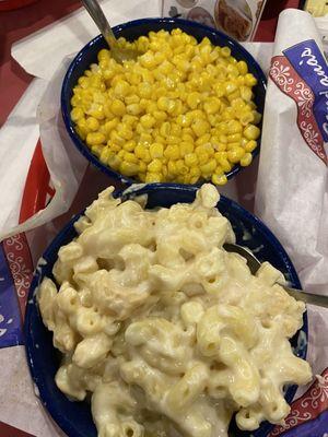 Sweet corn and Mac and Cheese